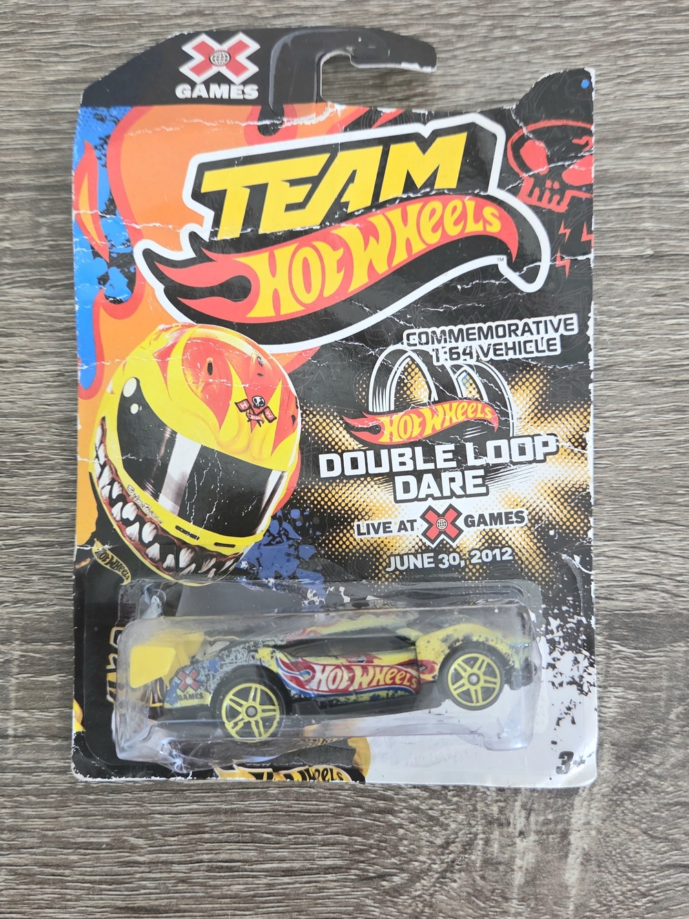 Team HOT WHEELS Rare Big Machine Rec 2012 Double Loop Dare Commemorative Car SEE